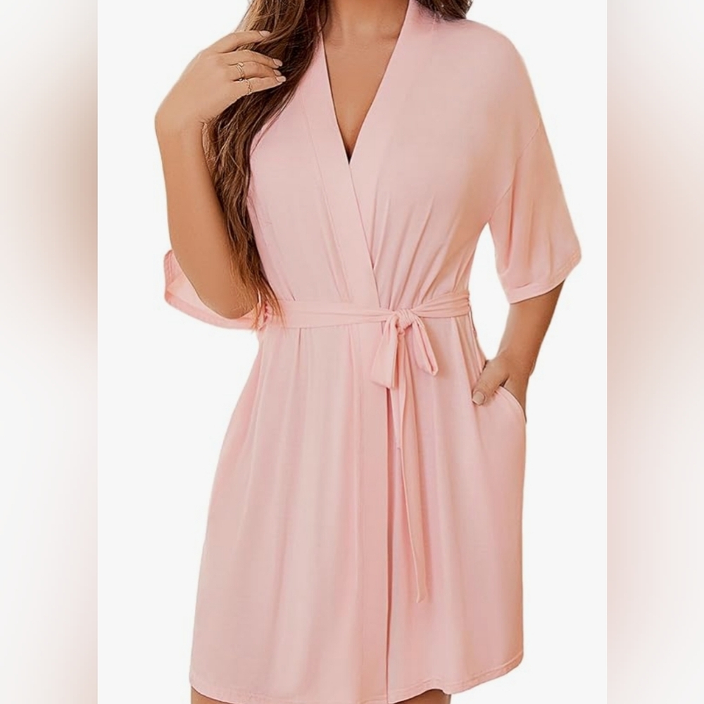 [NWT] Womens Short Soft Knit Bathrobe